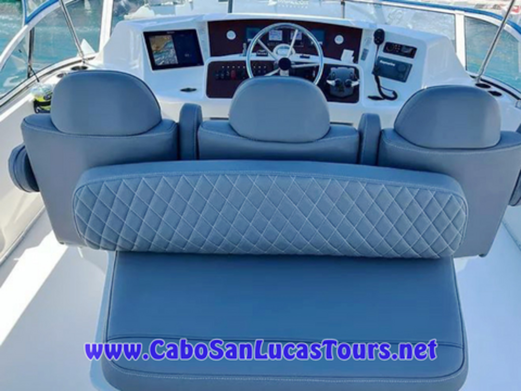 PrivateLuxury Charter in Cabo
