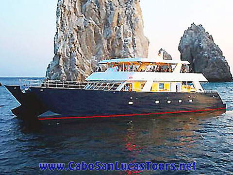 Private 100' Rental Cruise Cabo