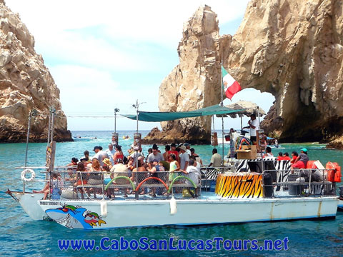 Private Dinner Cruise Cabo